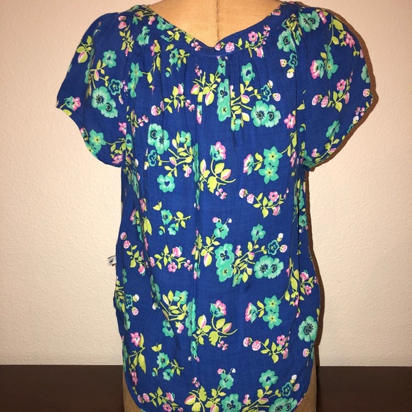 Floral Hollister Top - Picture 2 of 4